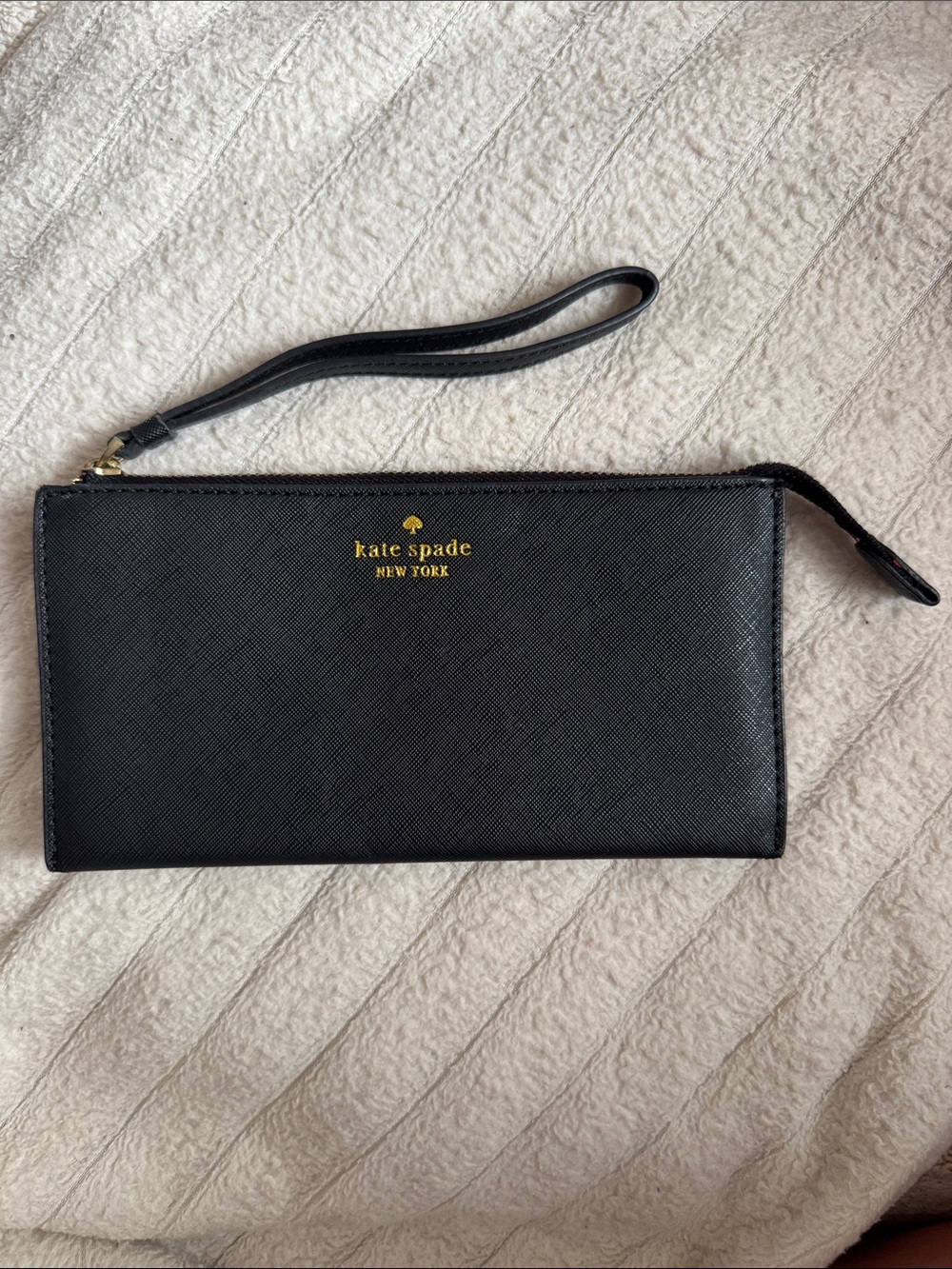 kate spade Black Saffiano Leather Wristlet Wallet with Gold Logo